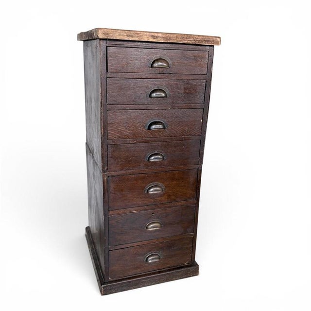 Bankers Chest of Drawers in Oak, 1900s For Sale - Image 5 of 14