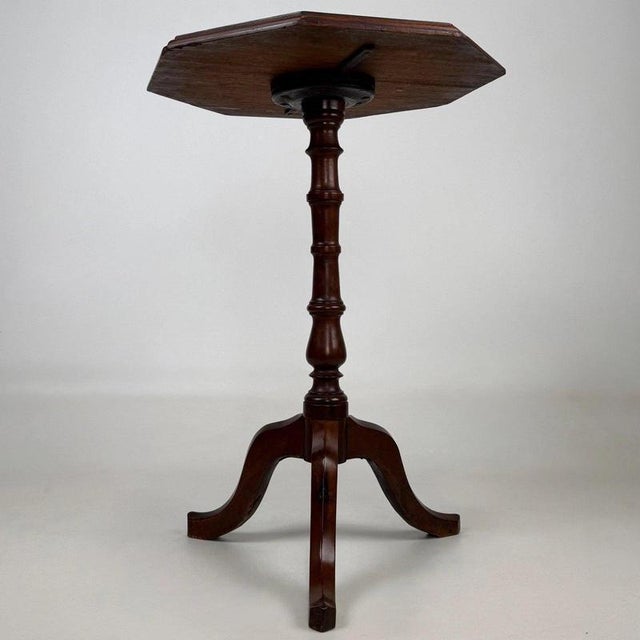 19th Century English Octagonal Mahogany Tripod Side Table For Sale - Image 3 of 7