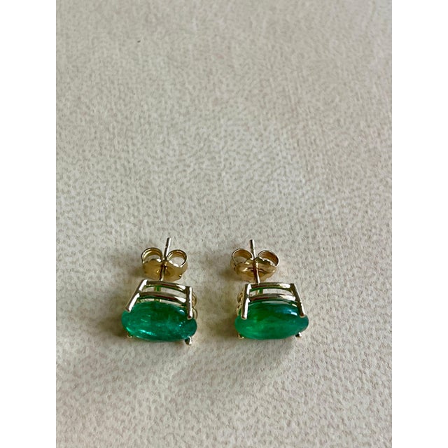 3 Carat Oval Natural Emerald Stud Post Earrings 14 Karat Yellow Gold For Sale In New York - Image 6 of 18