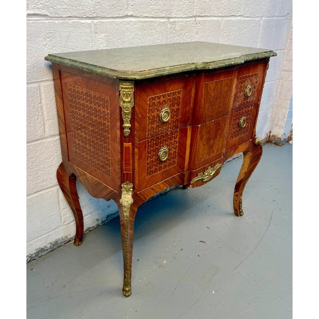 Antique Marble Top Commode Bombe Chest With Marquetry Inlay For Sale - Image 4 of 15
