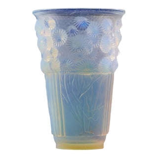 Sabino French 1930s Art Deco Opalescent Glass Vase For Sale