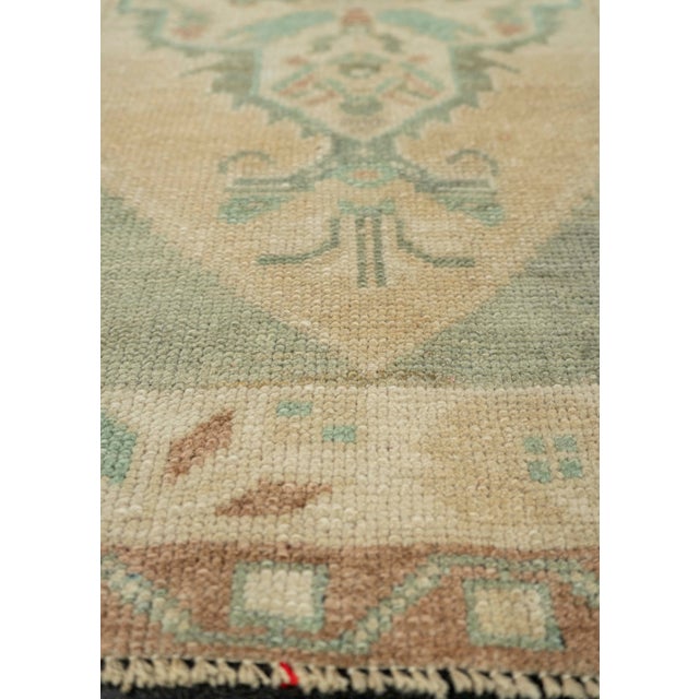 Turkish Turkish Mini Rug Oriental Hand Knotted Vintage Rug 1'7" x 3'2" #21063 For Sale - Image 3 of 8