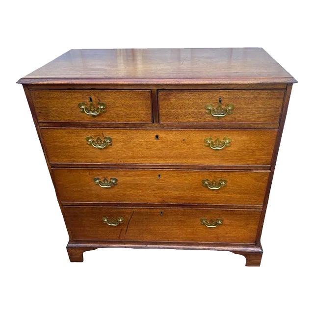 18th Century George III Mahogany Chest of Drawers For Sale