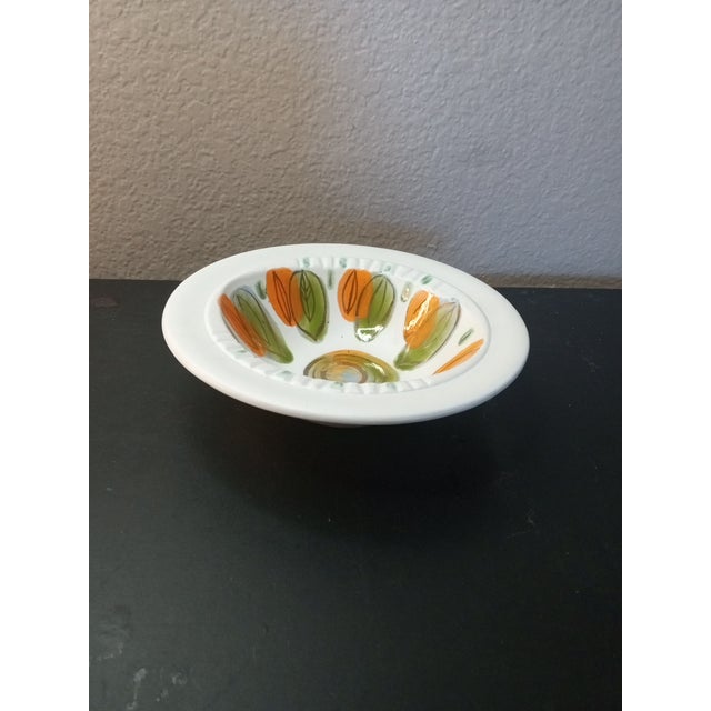 1980s Signed Sasha Brastoff Green/Orange & Gold Bowl For Sale In Dallas - Image 6 of 7
