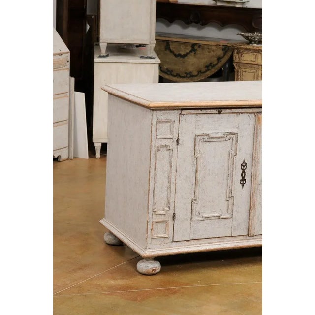 1740s Swedish Baroque Painted Buffet with Carved Doors and Pull Out Drawer For Sale - Image 4 of 13
