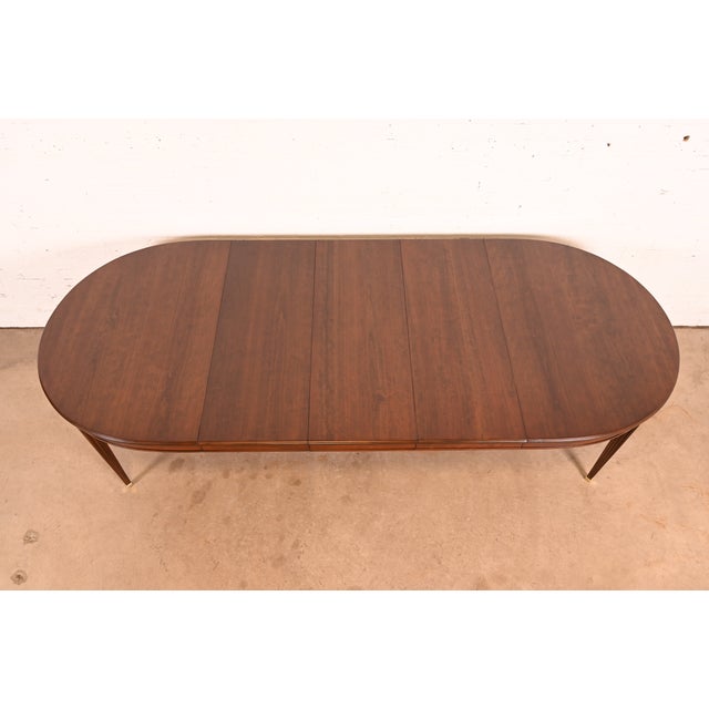 1980s Kindel Furniture French Regency Louis XVI Cherry Wood Extension Dining Table, Newly Refinished For Sale - Image 5 of 15
