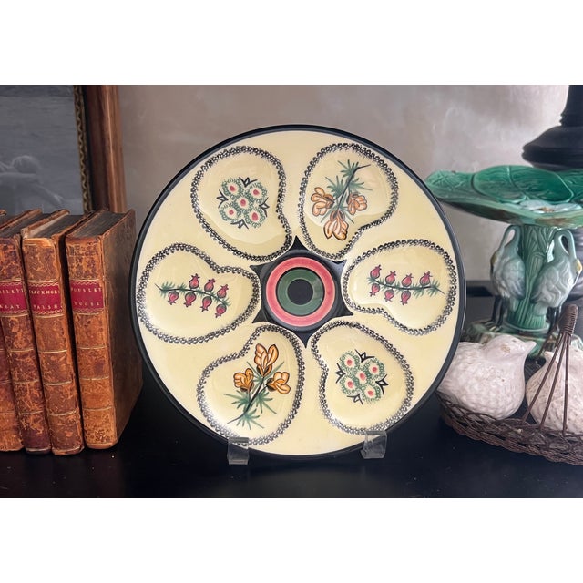 French Country Mid Century Quimper French Oyster Plate For Sale - Image 3 of 8