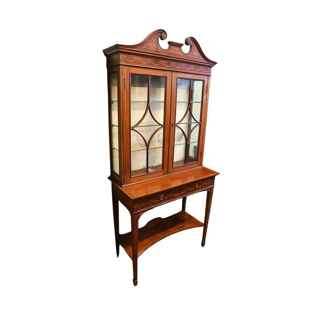 Edwardian Display Cabinet in Mahogany, 1900 For Sale - Image 8 of 8