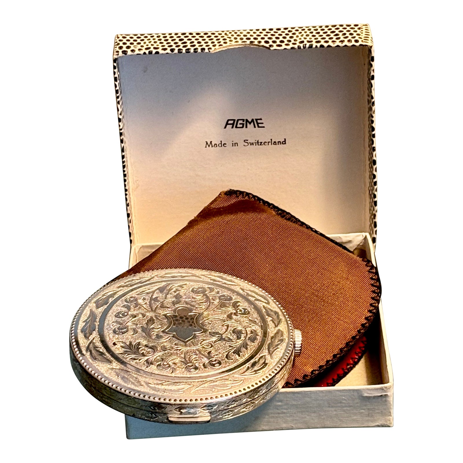 Vintage 60s Vanity Decor Compact | Chairish