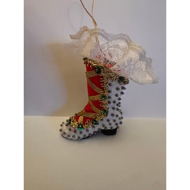 Set of 13 Vintage MCM Iconic Hand Made Sequin Push Pin Ornaments For Sale - Image 12 of 12