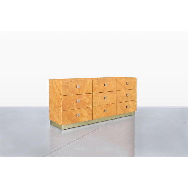 Mid-Century Modern Burl Wood and Brass Dresser by Founders for Thomasville For Sale In Los Angeles - Image 6 of 14