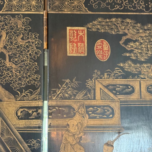 Monumental Antique Chinese Coromandel Style Qing Lacquer Four-Panel Screen For Sale In Los Angeles - Image 6 of 11
