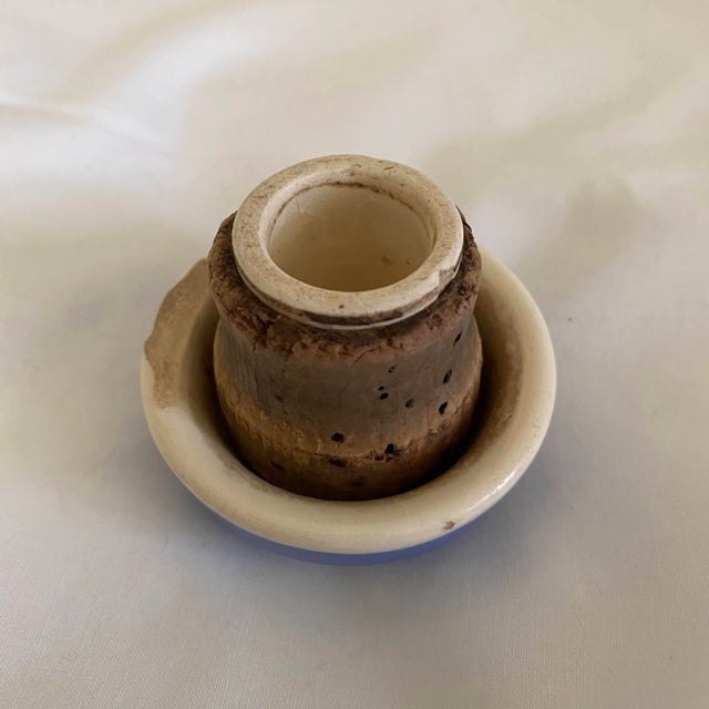 Cream 20th Century Universal Cambridge Pottery Primitive Farmhouse Cork Lid Pitcher Jug For Sale - Image 8 of 11