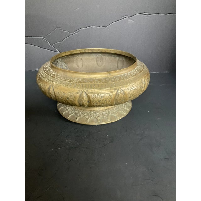 Early 20th Century Antique Middle East Brass Bowl For Sale - Image 5 of 9