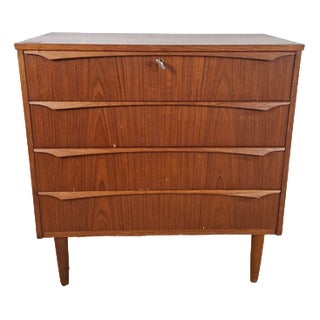 Mid-Century Modern Scandinavian Four-Drawer Chest in Teak, 1960s For Sale