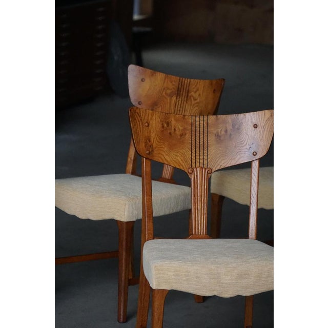 Early 20th Century Art Nouveau Danish Dining Chairs in Burl & Velvet, 1920s, Set of 4 For Sale - Image 6 of 18