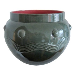 Large Art Deco Ceramic Planter with Fuchsia Interior, 1930s For Sale