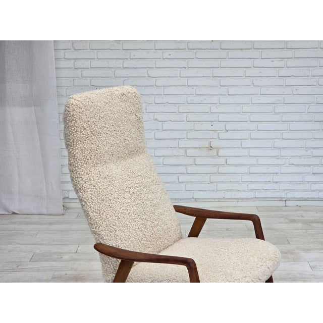 Danish Sheepskin Lounge Chair by Alf Svensson for Fritz Hansen, 1960s For Sale - Image 18 of 18