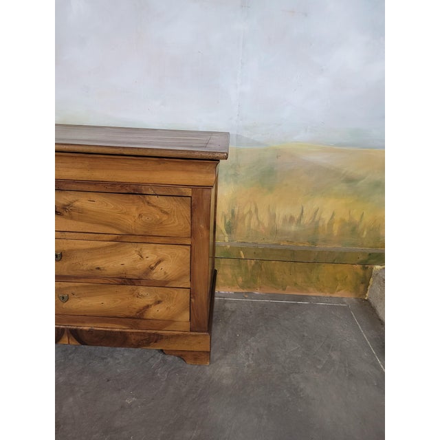 Louis Philippe Walnut Chest of Drawers For Sale - Image 3 of 13