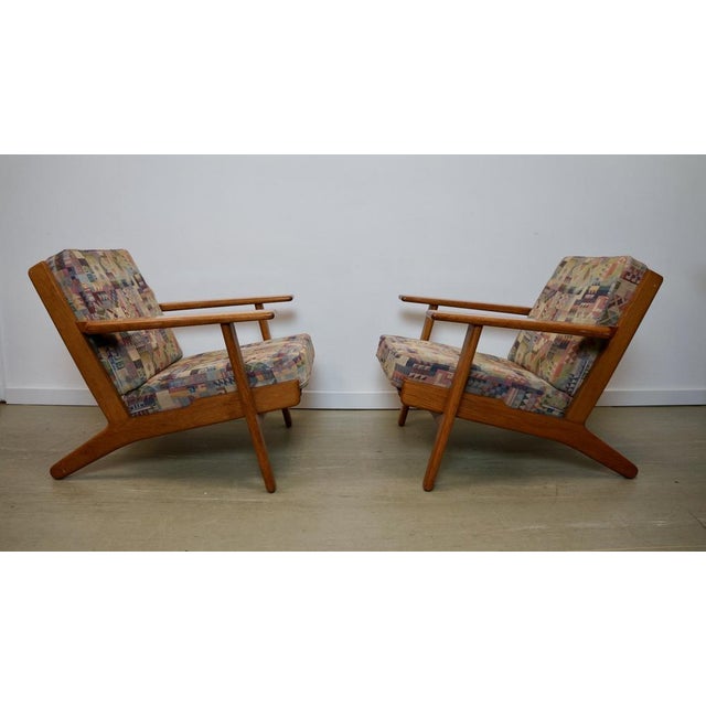 GE-290 Armchairs in Teak by Hans J Wegner for Getama, 1950s, Set of 2 For Sale - Image 4 of 10