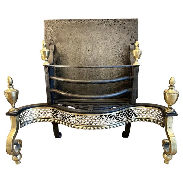 Early 19th Century Georgian Wrought Iron and Brass Fire Grate, 1810s For Sale