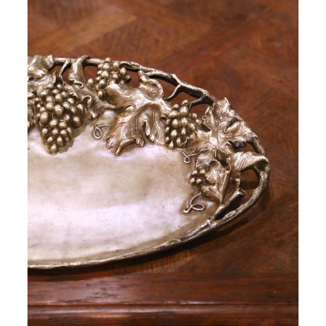 Metal 19th Century French Bronze Grape Vine Tray Vide-Poche Signed L. Buissonin For Sale - Image 7 of 9