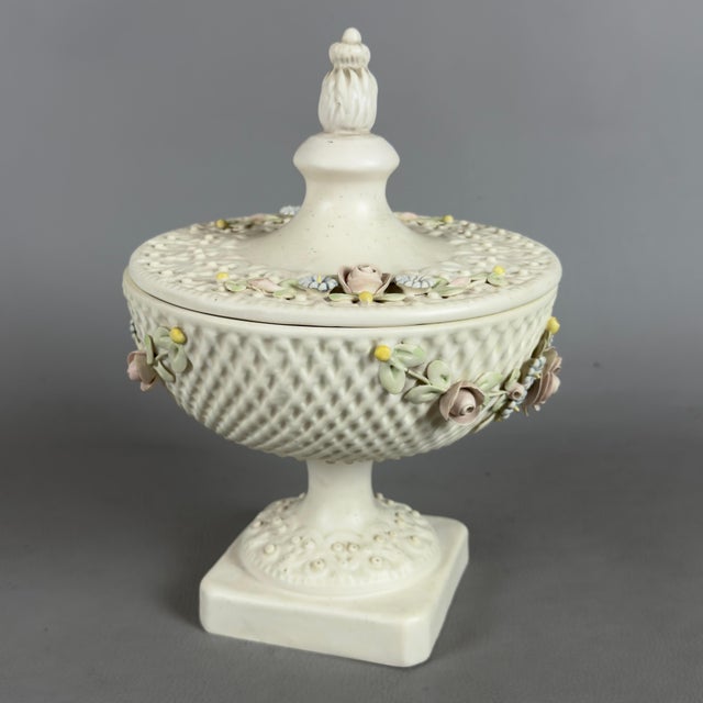 An elegant and refined porcelain sculpture, an expression of the finest Italian ceramic tradition. A highly prestigious...
