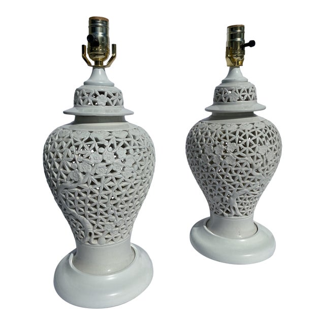 Antique Early 19th Century Japanese Ceramic Urn Table Lamps - a Pair For Sale