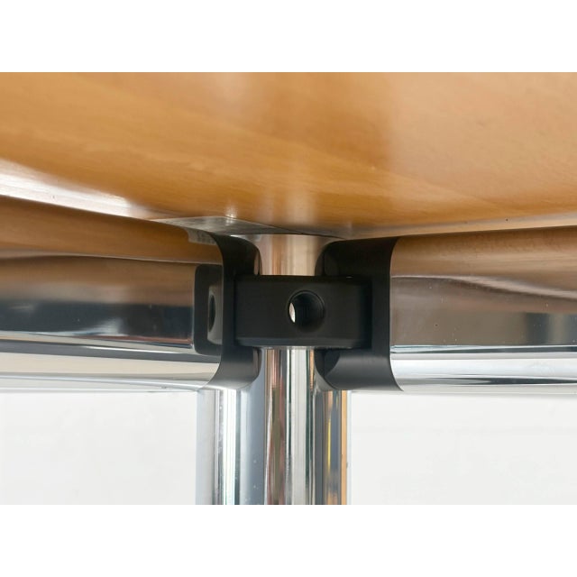 Classic Adjustable Usm Kitos Round Table in Beech from Usm Haller, 1990s For Sale - Image 13 of 14