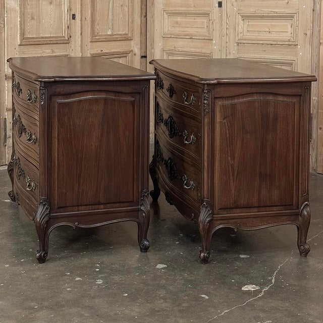 Pair Antique French Louis XV Walnut Commodes ~ Chests of Drawers For Sale - Image 12 of 17