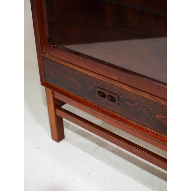Brown Display Cabinet in Rosewood from Brouer Møbelfabrik, Denmark, 1960s For Sale - Image 8 of 16