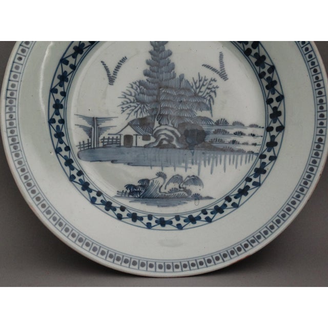 Mid-Century Modern 18th-C Englsih Delft Chinoiserie Charger Attributed to Lambeth For Sale - Image 3 of 7