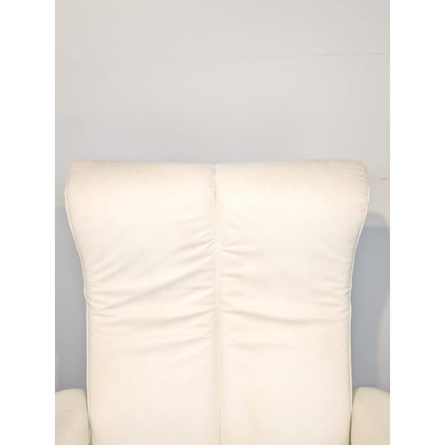 Norwegian Recliner from Ekornes Stressless For Sale - Image 4 of 18