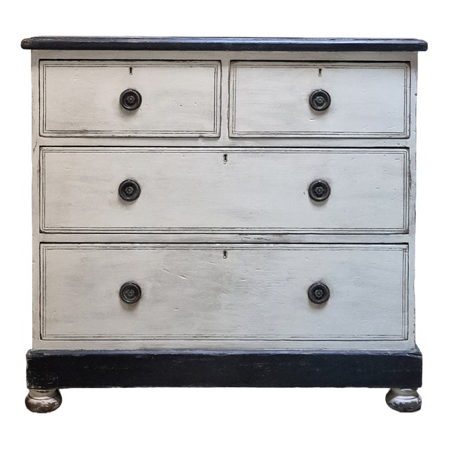 Late 19th Century Victorian Painted Pine Chest of Drawers, England For Sale