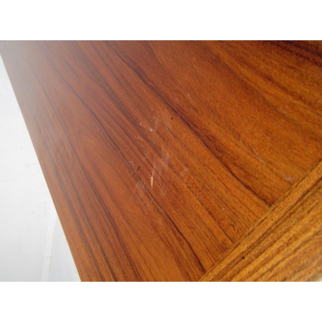 Mid-Century Modern Rosewood "X" Base Coffee Table For Sale - Image 12 of 12
