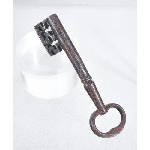 Ancient Lock with Iron Key, 1800s For Sale - Image 13 of 18