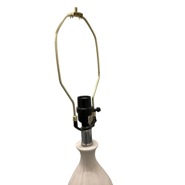 1960s Large White Ceramic Table Lamp, France 1960s For Sale - Image 5 of 6