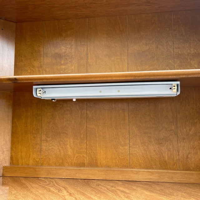 Tan Vintage Ethan Allen Heirloom Nutmeg Maple Custom Room Plan Traditional Corner Writing Desk With Bookcase Top For Sale - Image 8 of 12