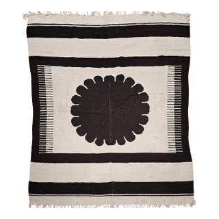 Vintage Southwestern Kilim Rug, Flat-Woven Wool, Medallion Pattern, 5x7 For Sale