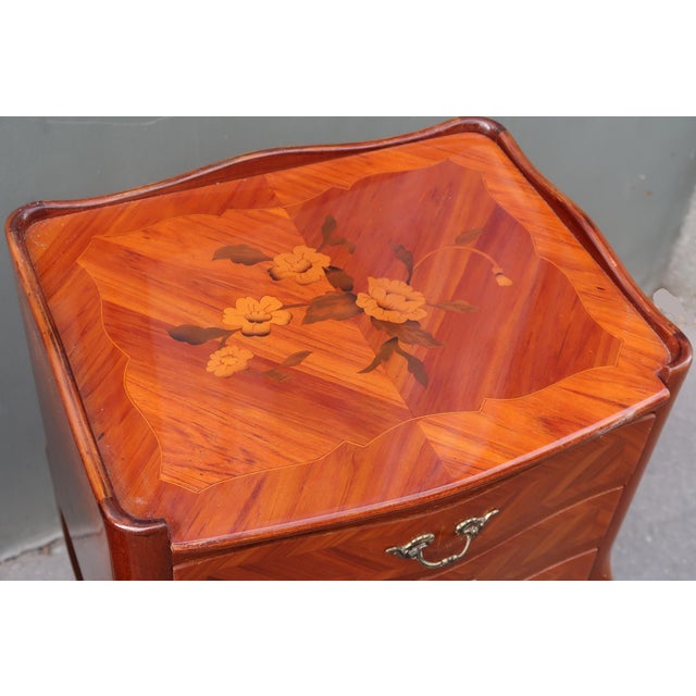 1960s 1960s Pair of French Louis XV Style Rosewood Side Tables Nightstands For Sale - Image 5 of 17