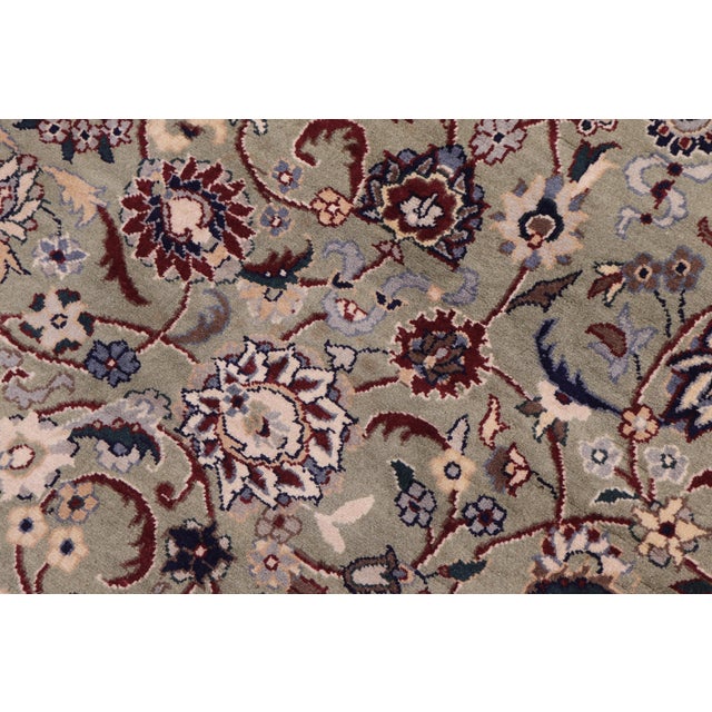Shabby Chic 1990's Pak-Persian Green/Beige Wool Round Rug- 6'1'' X 6'1'' For Sale In New York - Image 6 of 9