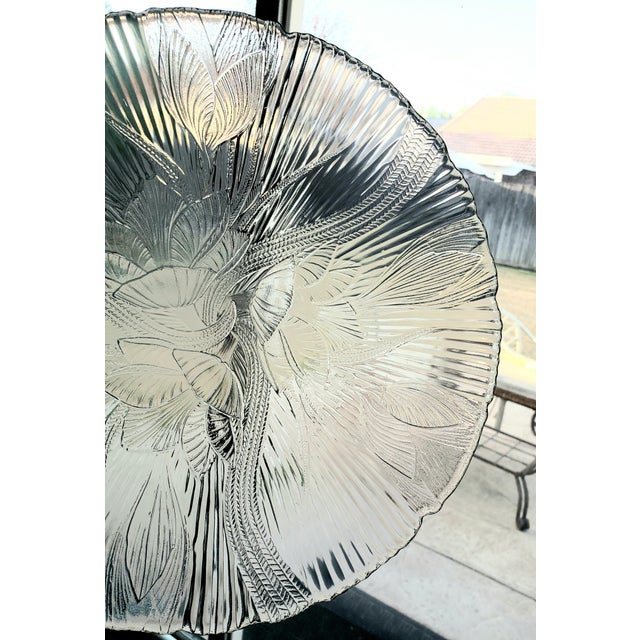 Glass Vintage Arcoroc France Glass Dinner Plates - 4 Pieces For Sale - Image 7 of 8