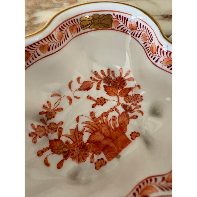 20th Century Herend Chinese Bouquet Nut / Trinket Dish in Rust For Sale - Image 6 of 7