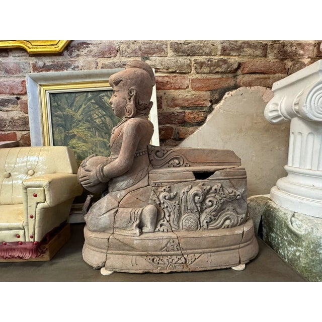 Early 19th Century Indonesian Terracotta Sculpture | Antique Southeast Asian Earthenware | Circa 1820 For Sale - Image 10 of 11