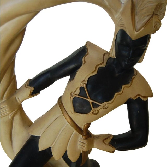 Saxon Crusader Robin Hood Chalkware Sculpture Continental Table Lamp, Pair For Sale In Los Angeles - Image 6 of 11