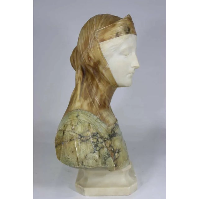 19th Century 19th Century Italian Extraordinary Bust of Dantes Beatrice Marble and Alabaster For Sale - Image 5 of 6