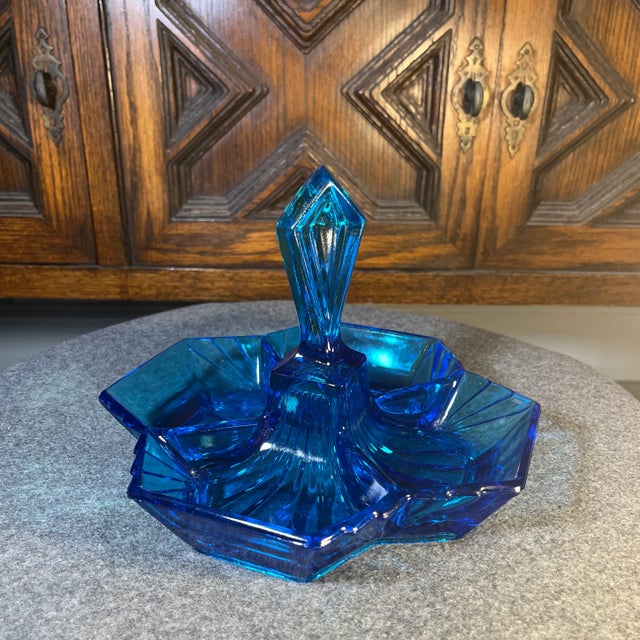 Glass Mid 20th Century Art Deco Blue Indiana Tiara Glass Divided Dish Pyramid Handle For Sale - Image 7 of 10