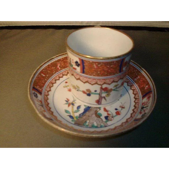 1805 Spode Imari or Japan Porcelain Coffee Can and Saucer in the Kakiemon Pattern 282 - a Pair For Sale In New York - Image 6 of 7