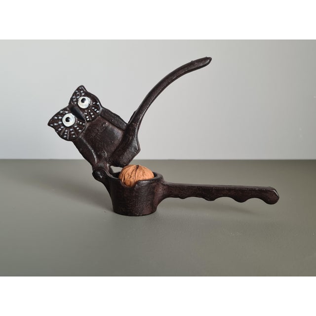 Metal Vintage Owl Nutcracker in Cast Iron, 1960 For Sale - Image 7 of 7
