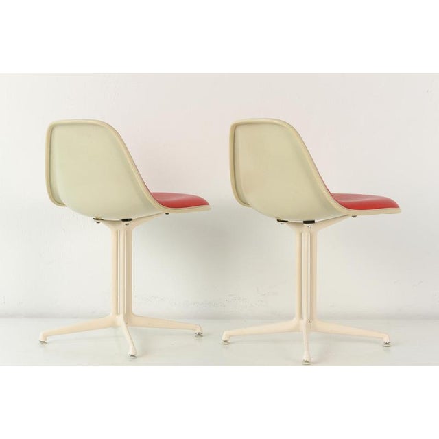 Contemporary One Chair by Charles & Ray Eames, 1965 For Sale - Image 3 of 11